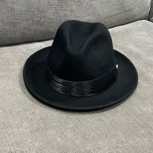 Bruno Capelo Giovani Collection Wool Hat